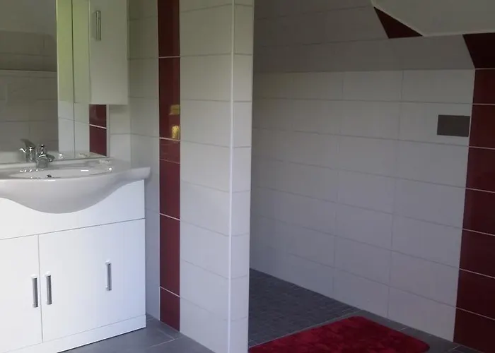 Ferienhaus Georgie *